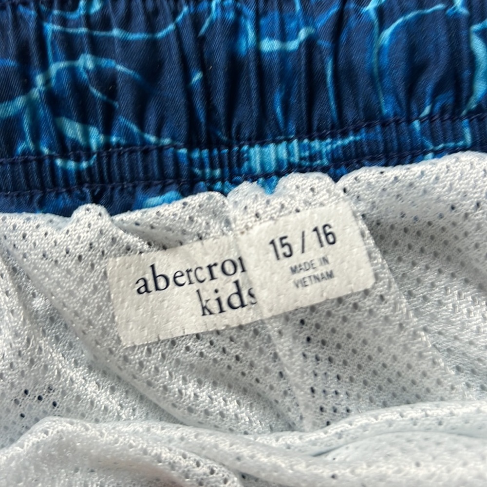 SWIM TRUNKS BOYS- 7 pairs! size 15/16. BOYS SWIMMING - Picture 10 of 16